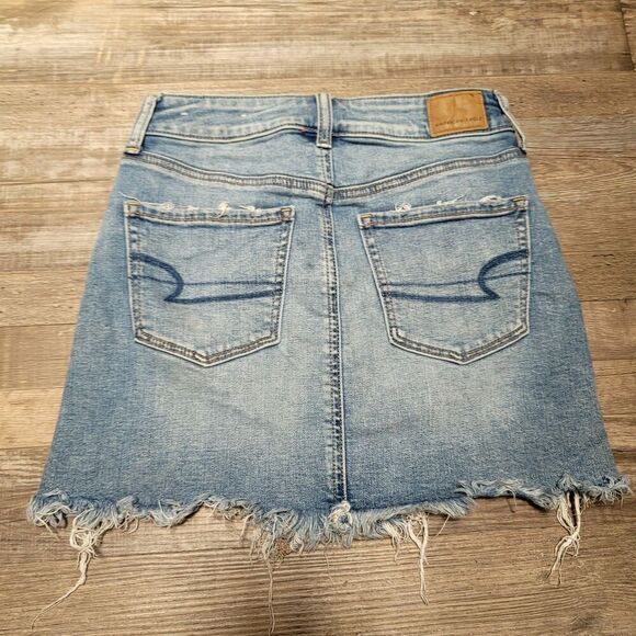 AMERICAN EAGLE HI-RISE RAW HEM DENIM MINI SKIRT SIZE 0 - Picture 3 of 7